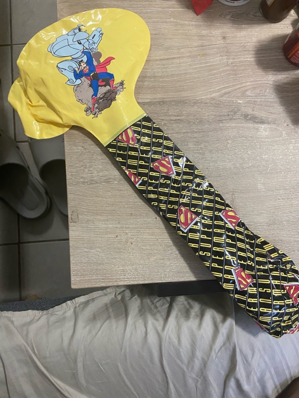 1997 DC Yellow & Black Superman Logo Inflatable Hammer Toy